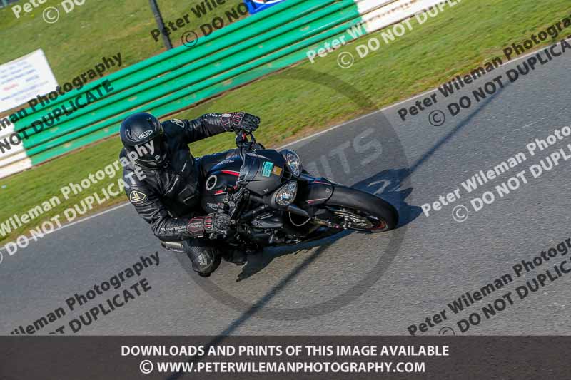 PJM Wedding Photography;enduro digital images;event digital images;eventdigitalimages;mallory park;mallory park photographs;mallory park trackday;mallory park trackday photographs;no limits trackdays;peter wileman photography;racing digital images;trackday digital images;trackday photos